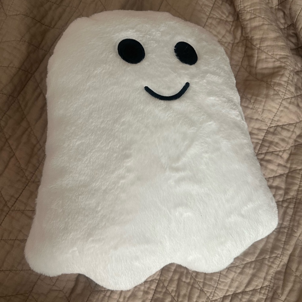 Cute Ghost Plush Pillow, Viral, TikTok Target Halloween Decor 👻